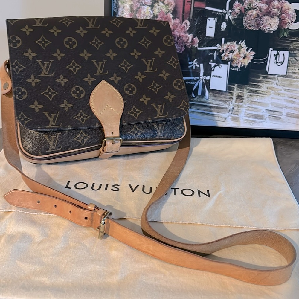 LOUIS VUITTON MONOGRAM CARTOUCHIERE GM